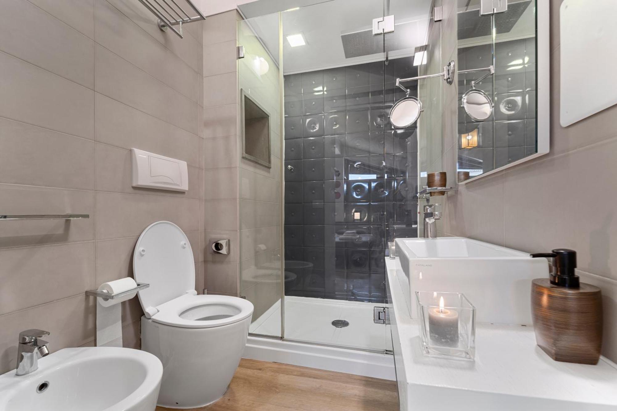 Ukiyo Suites And Rooms كالياري الغرفة الصورة