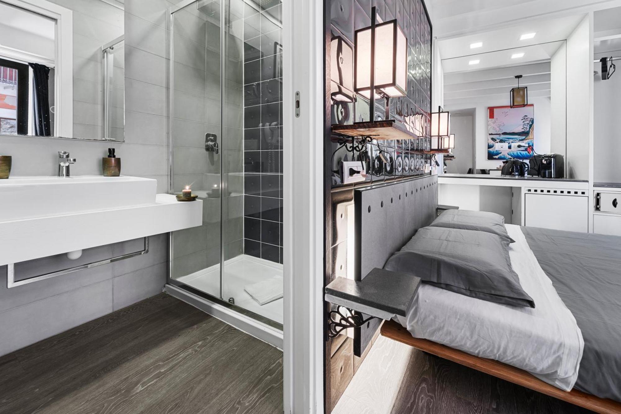 Ukiyo Suites And Rooms كالياري الغرفة الصورة